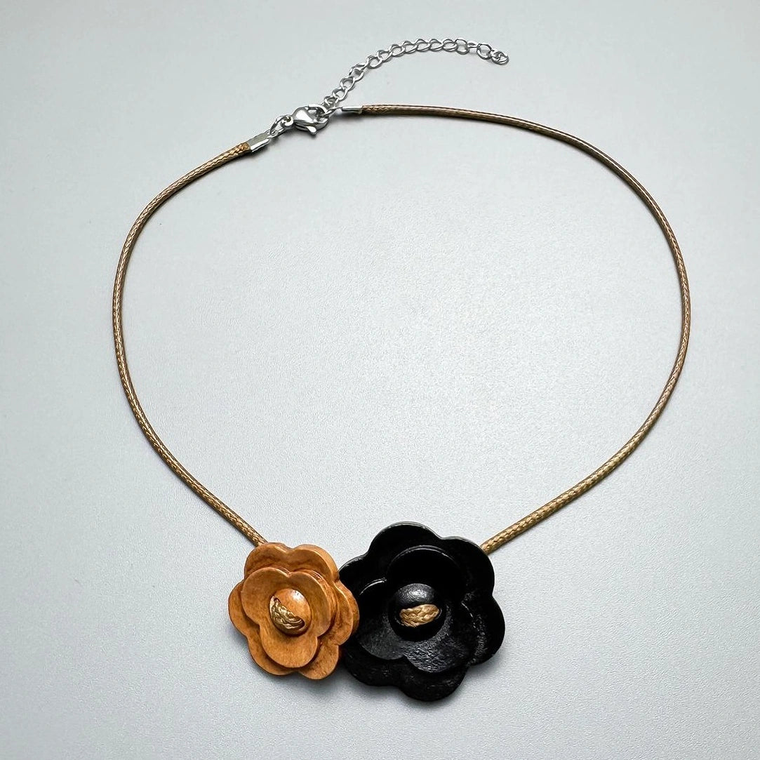 Accessories Wooden Flower Choker With Leather Lace Necklace