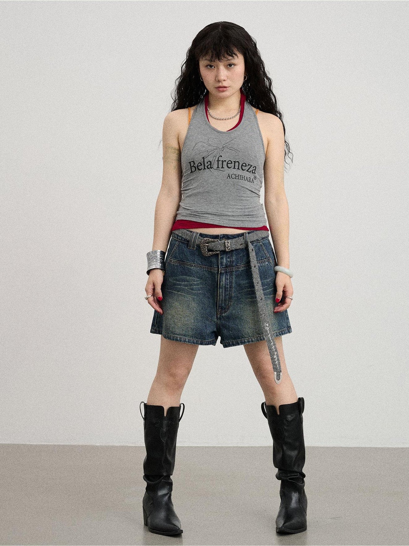 Achihara Island Play Control Hot Pants Summer Autumn 2024 New Casual Denim Split Line Shorts 23