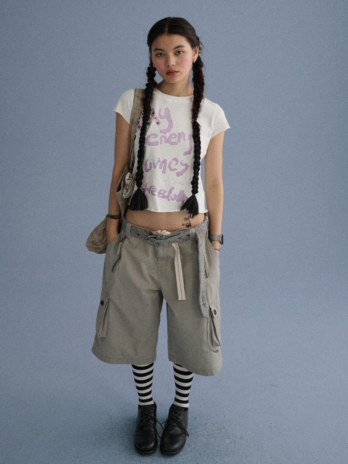 Achihara 100 Percent Cotton Slim Short Sleeve Roundneck Office Letter Print Tee Crop Tops