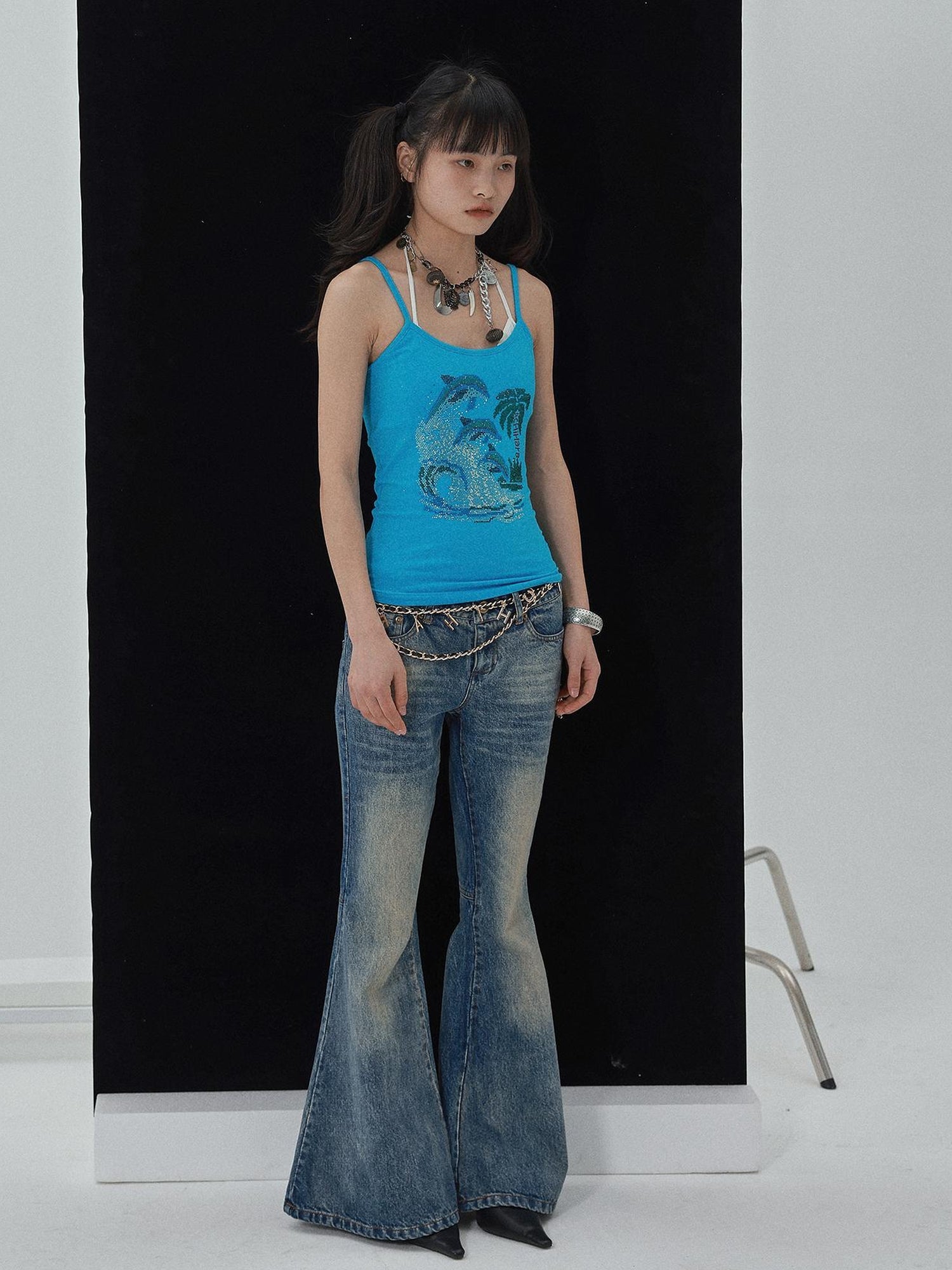 Achihara Achihara Low Rise Flared Wide Leg Jeans