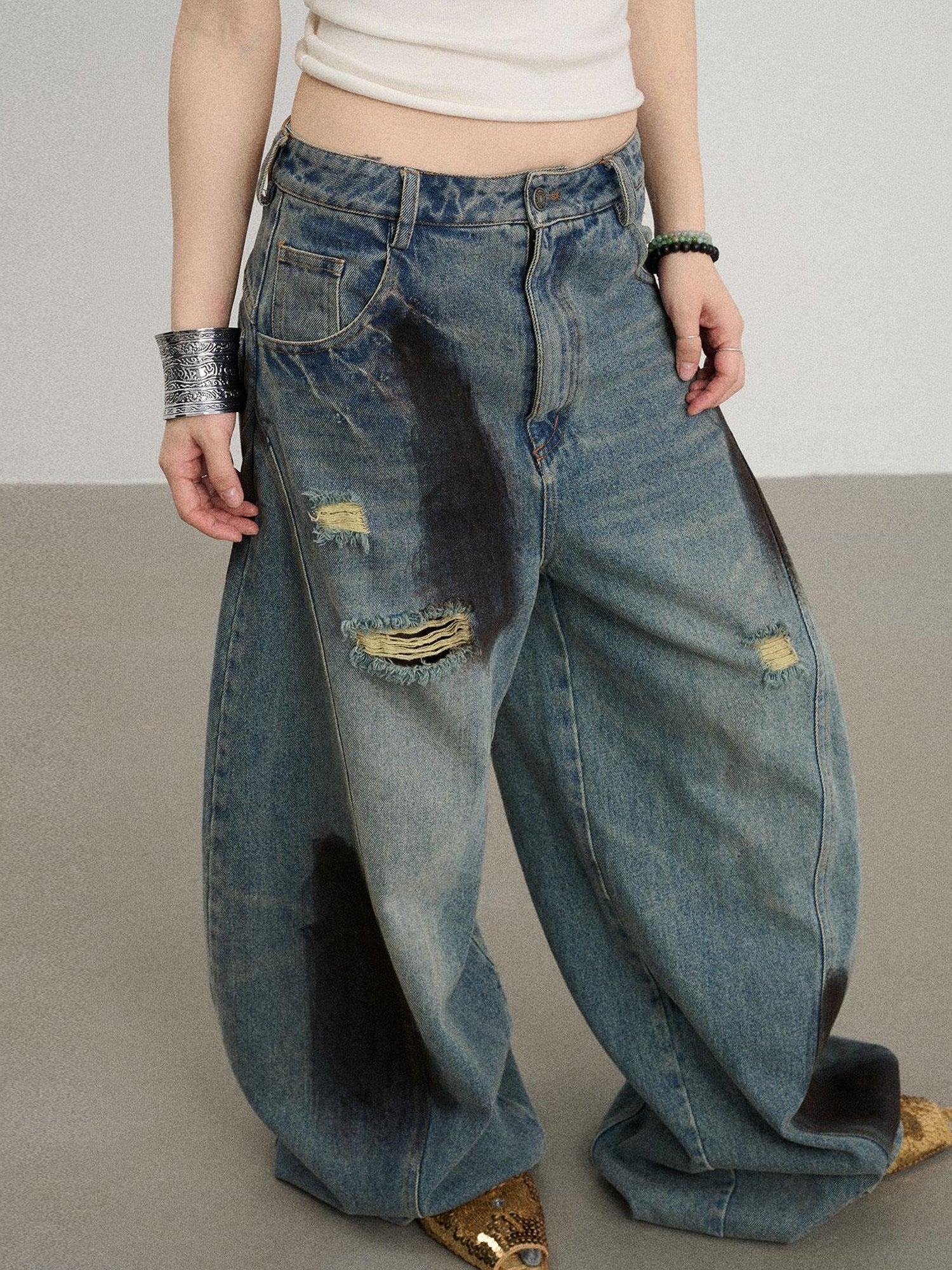 Achihara Banana-Cut Wide Leg Denim Pants