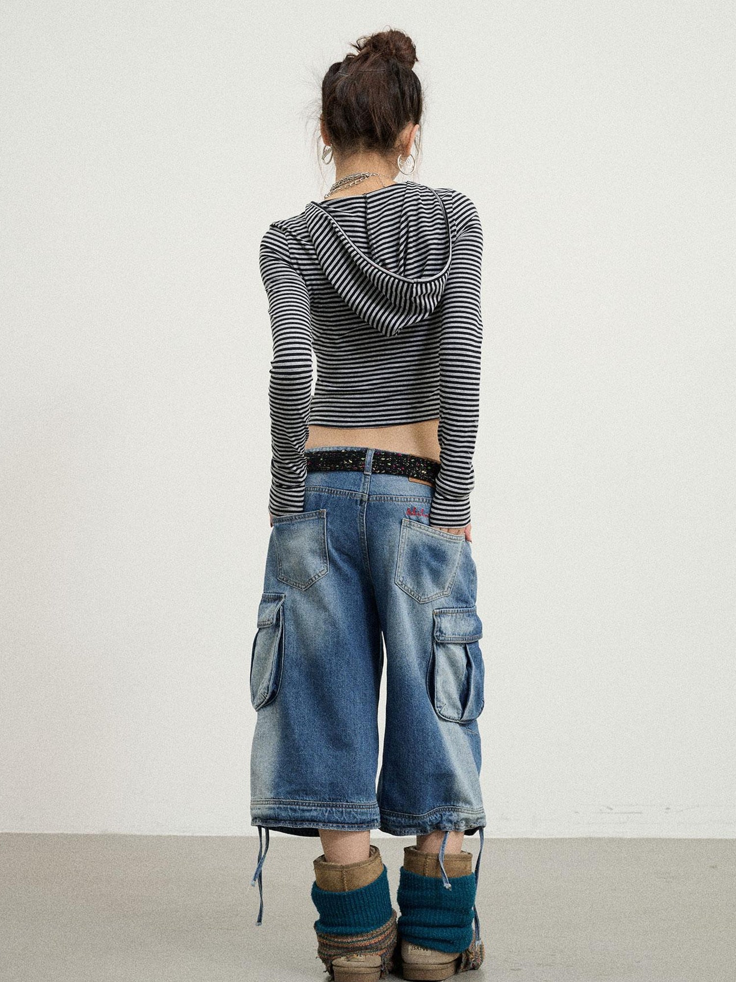 Achihara Beach Washed Relaxed Cargo Denim Shorts