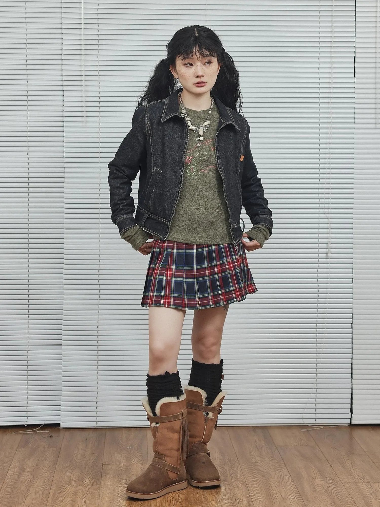 Black Denim Cropped Jacket With Soft Fleece Lining