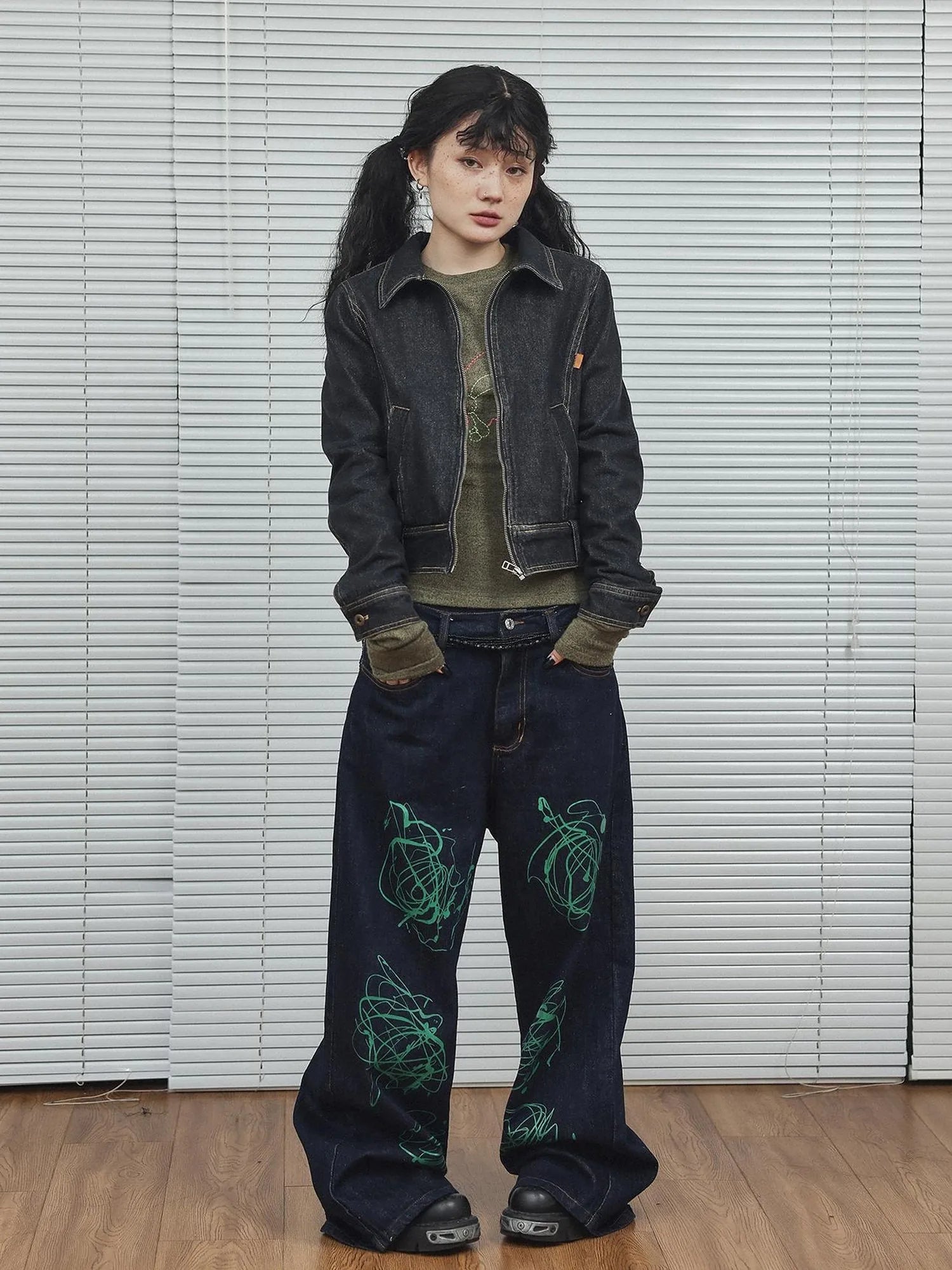 Black Denim Cropped Jacket With Soft Fleece Lining