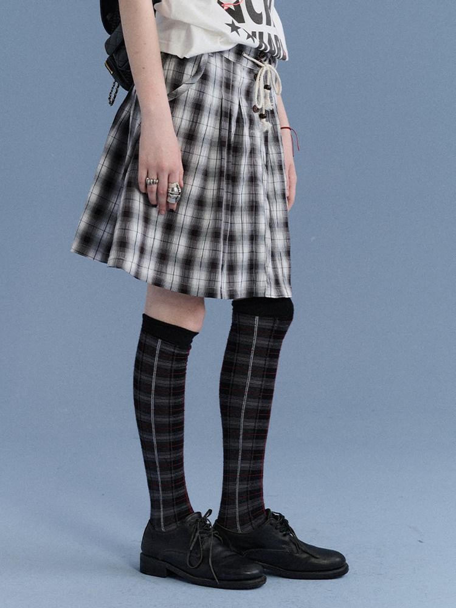 Achihara Black White Check Embroidered A Line Women&