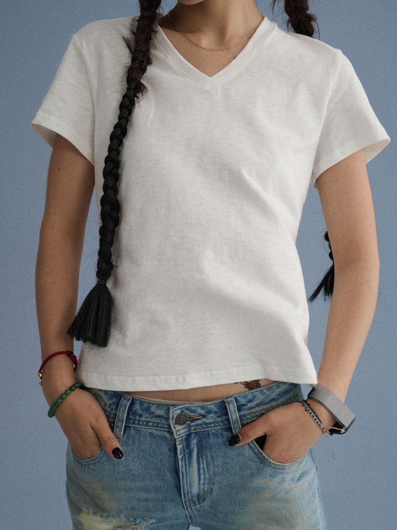 Achihara Breathable Cotton Blend V-neck Straight Fit Women Short Sleeve T-Shirts