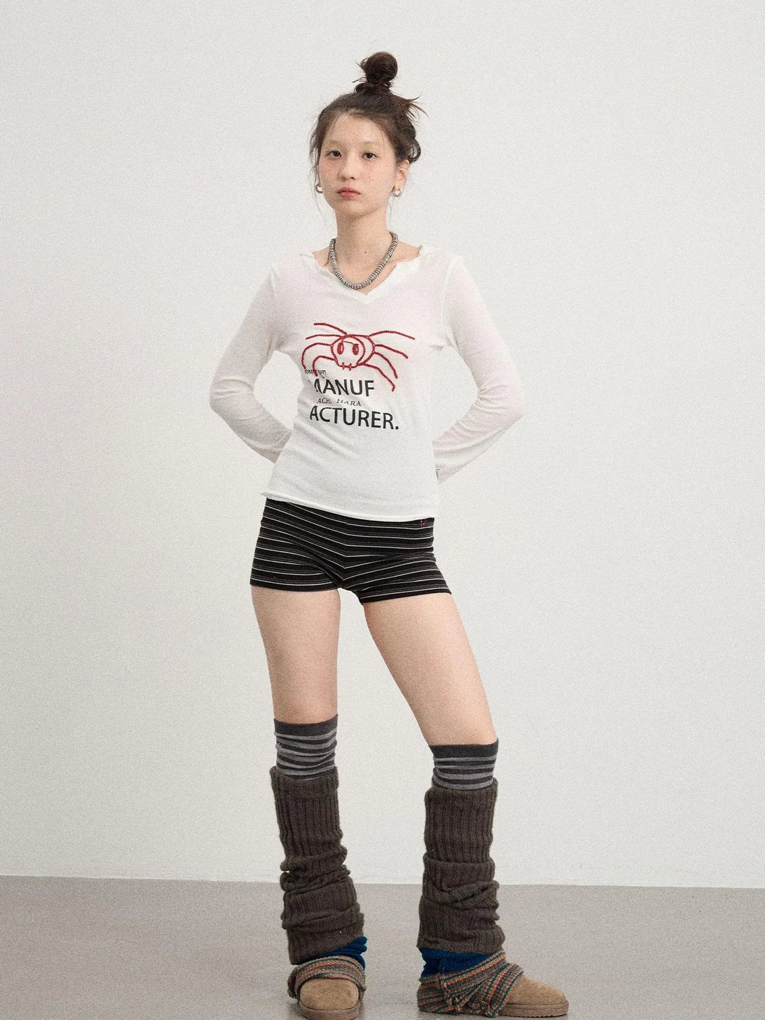 Chaos Spider Knit Tee V-Neck T-Shirt Long-Sleeve