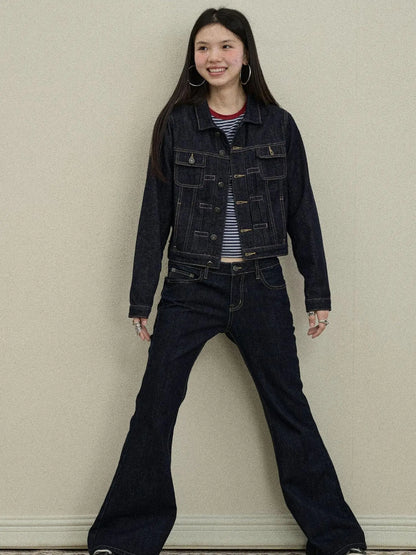 Classic Denim Jacket With Slightly Flared Jeans Set