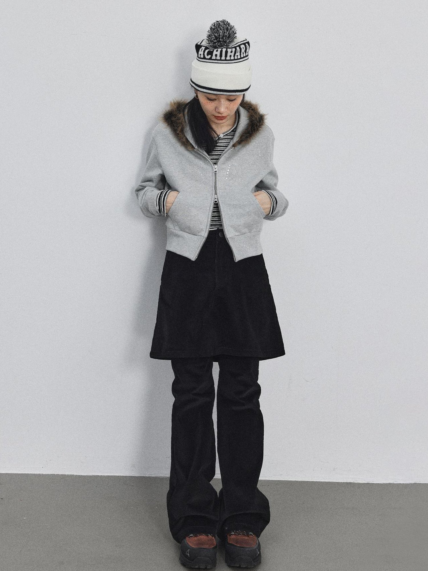 Achihara Cozy Fluffy Cropped Sweatshirt