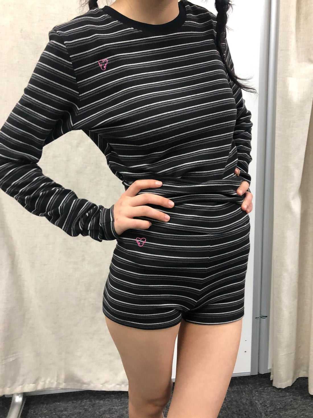 Achihara Crab Seal Rose High Waist Breton Leggings