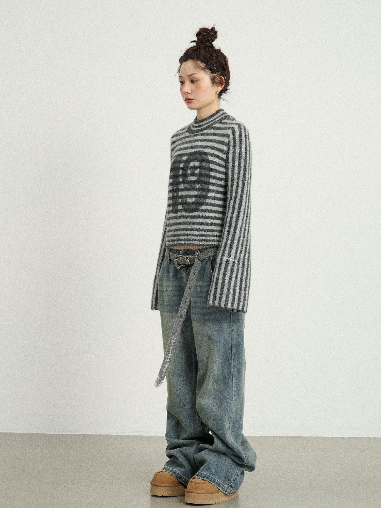 Achihara Dadaist Stripe Knit Sweater V-Neck T-Shirt Long-Sleeve