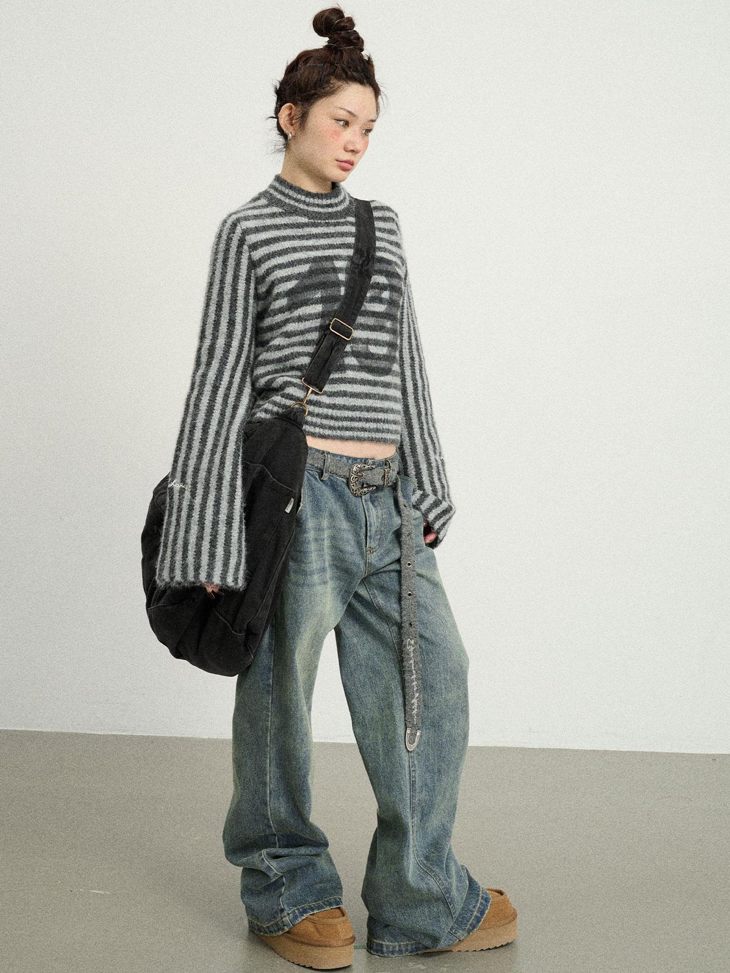 Achihara Dadaist Stripe Knit Sweater V-Neck T-Shirt Long-Sleeve