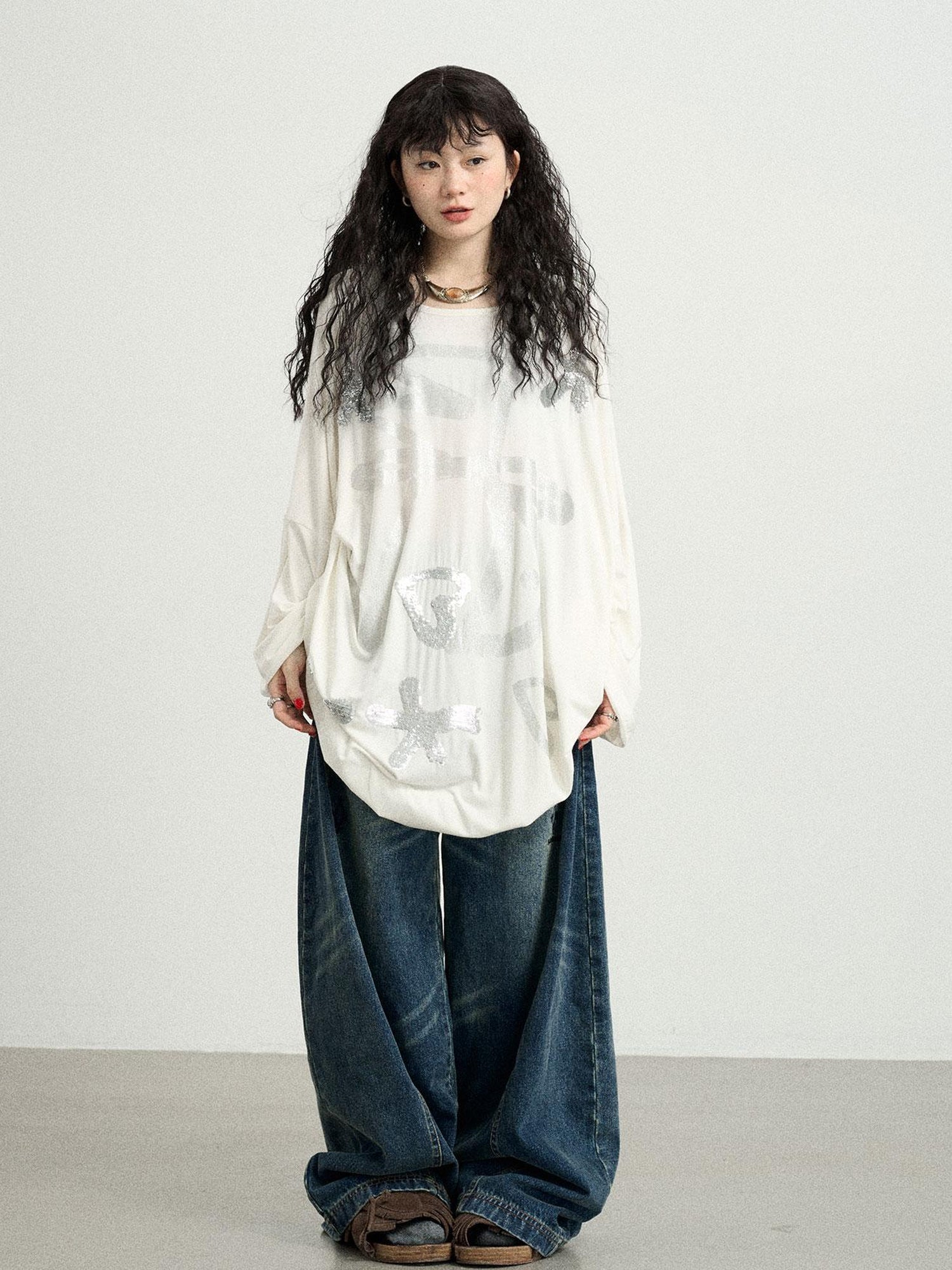 Achihara Dancing Bobo Monster Glitter Loose Tee