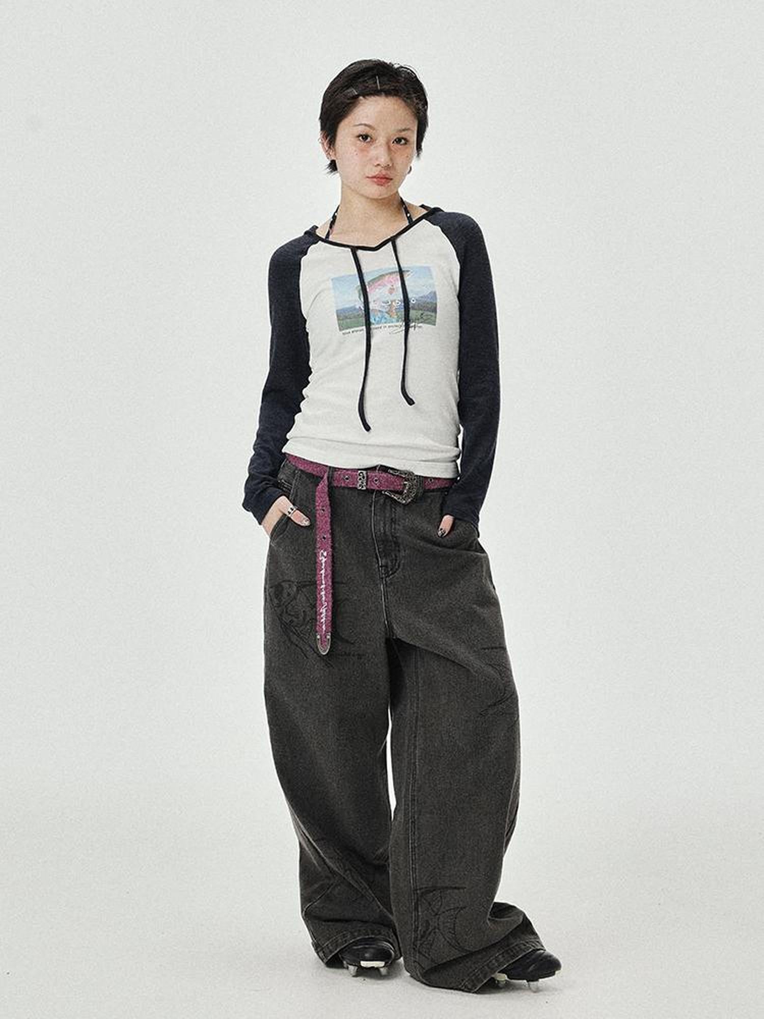 Achihara Devil Betta Earth Print Drop Shoulder Tee