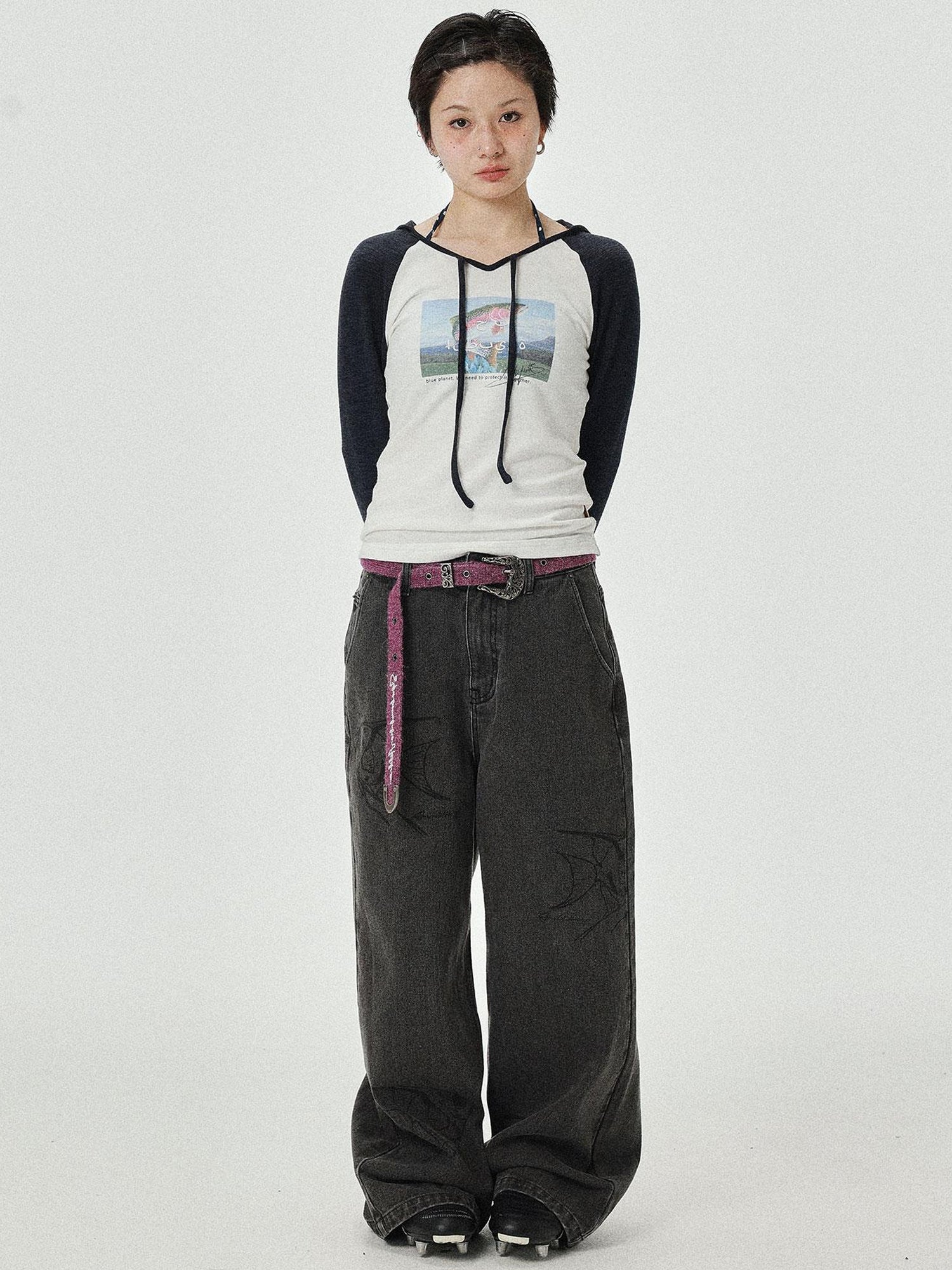 Achihara Devil Betta Earth Print Drop Shoulder Tee