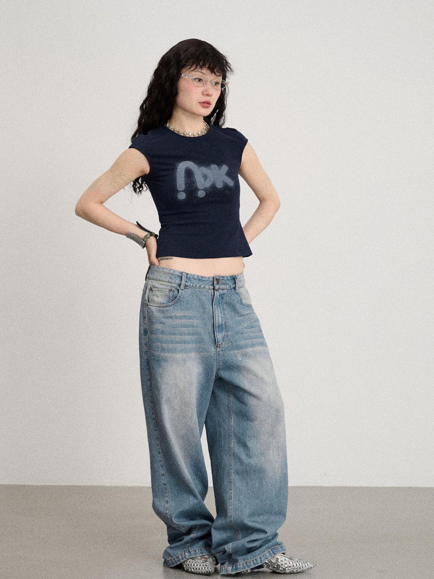 Achihara Dizzy Man Man Summer Tee