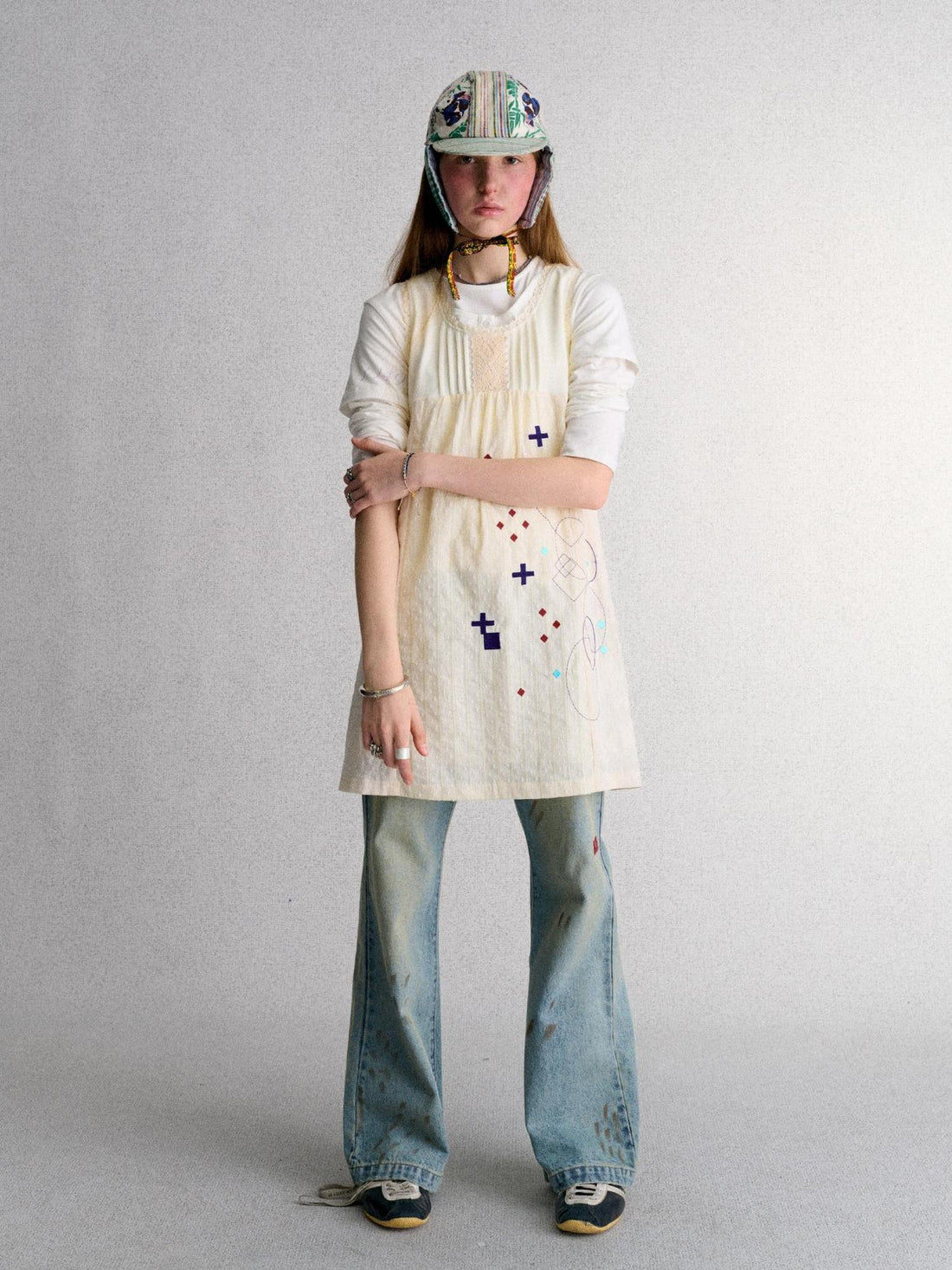 Achihara Embroidered Pleated Loose Fit Sleeveless Women&