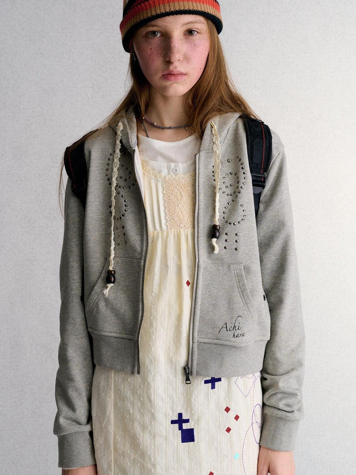 Achihara Embroidered Pleated Loose Fit Sleeveless Women&