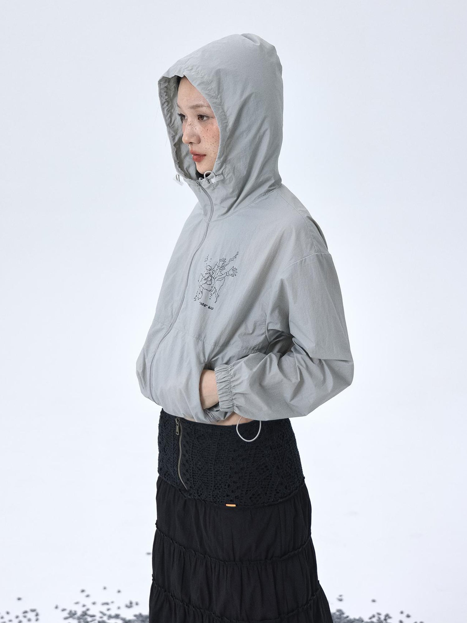 Achihara Expired Ice Lightweight Hooded Sun Protection Jacket