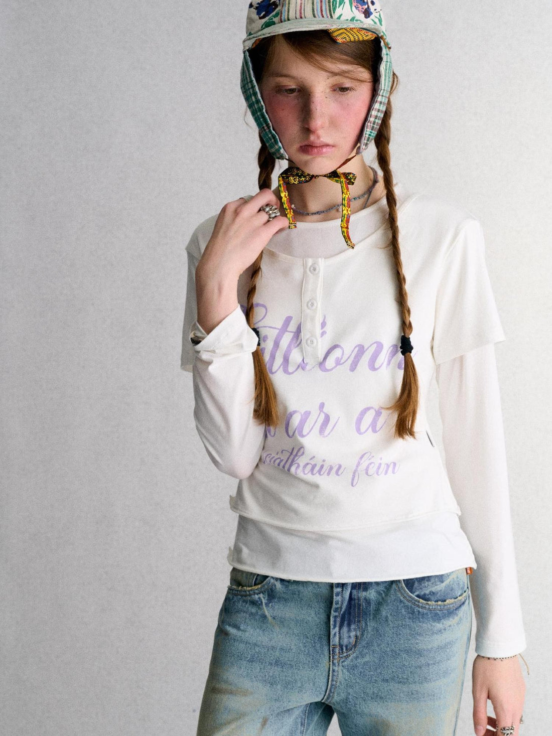 Achihara Faux Layered Letter Print Henley Women&