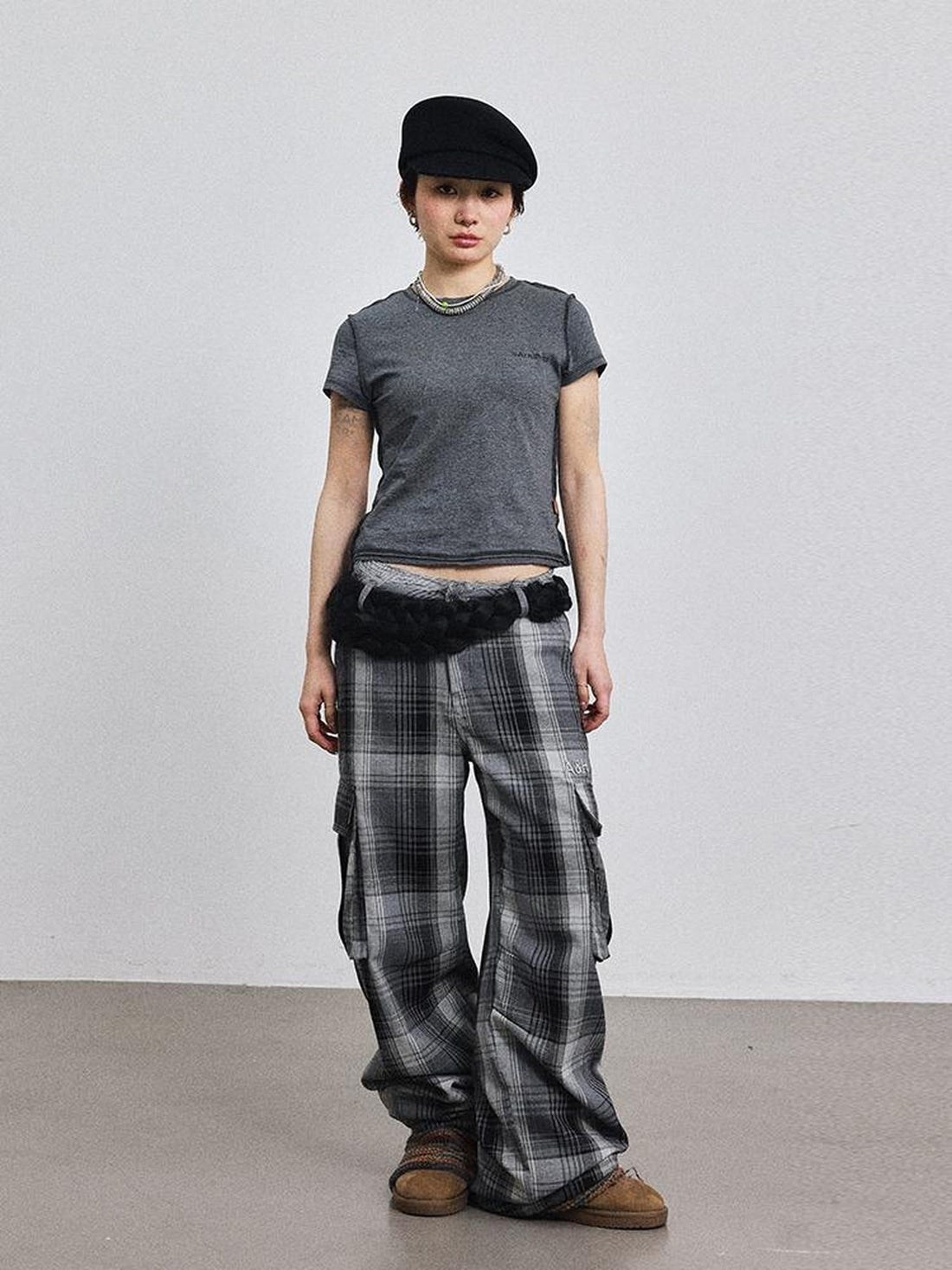 Achihara Fiona Cropped Tee Shameless Inspired Summer Top V-Neck T-Shirt Long-Sleeve