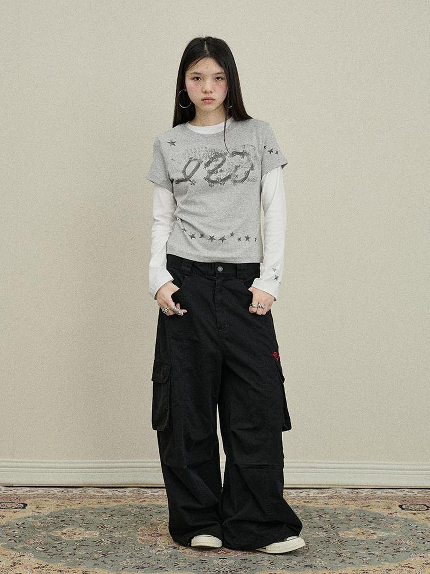 Update Achihara Gray Print Short Sleeve T-Shirt Unisex
