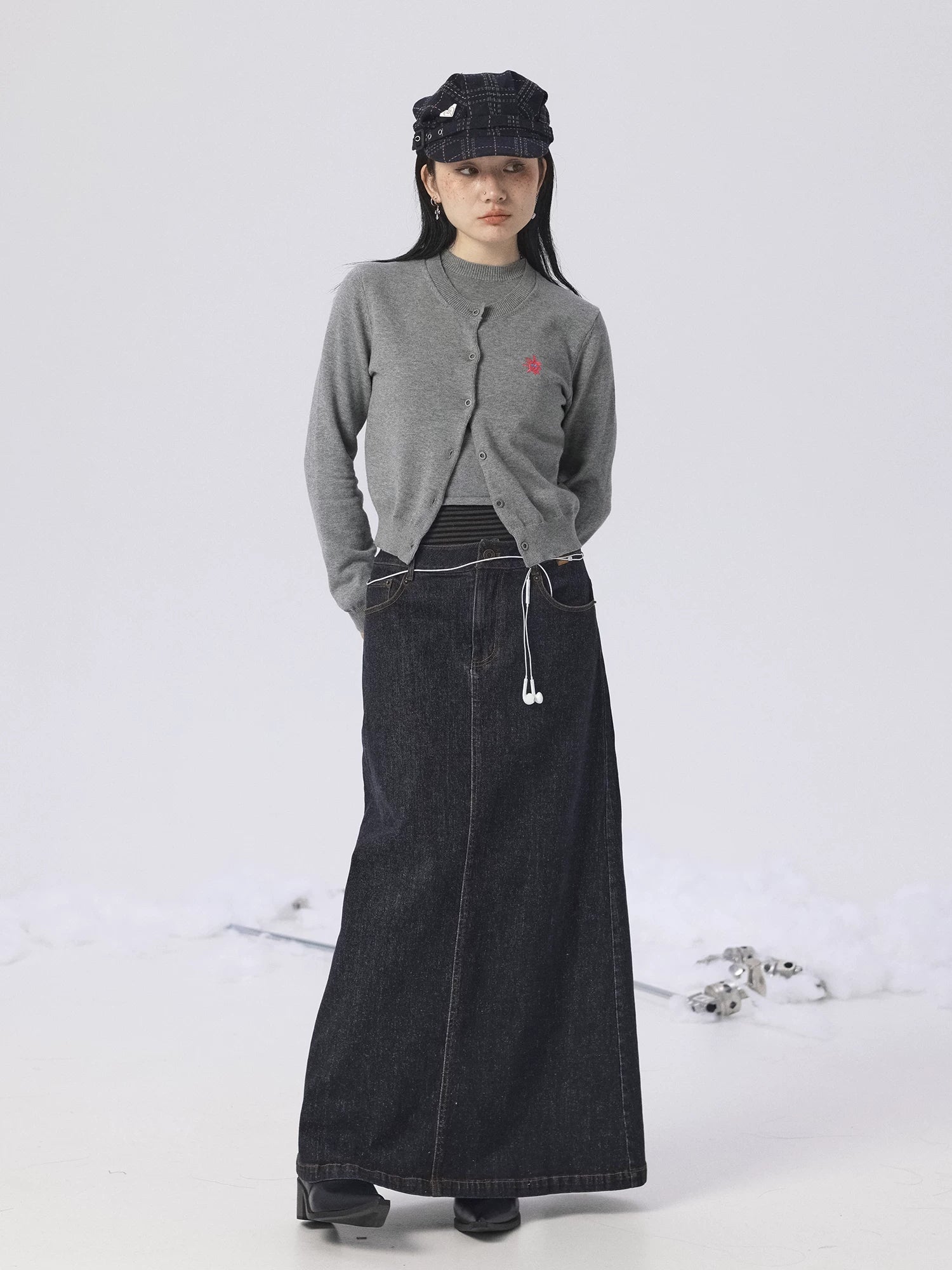 Achihara Grey Knit Vest &amp; Cardigan Set-1