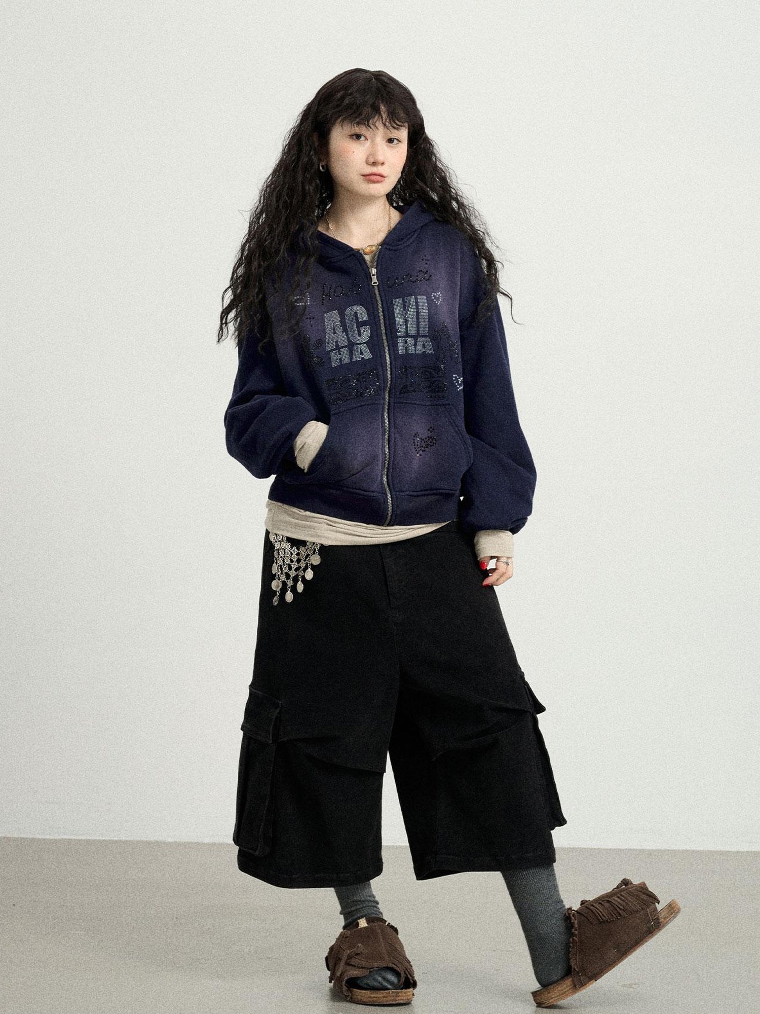 Achihara Hakuna Matata Sparkle Graphic Hoodie