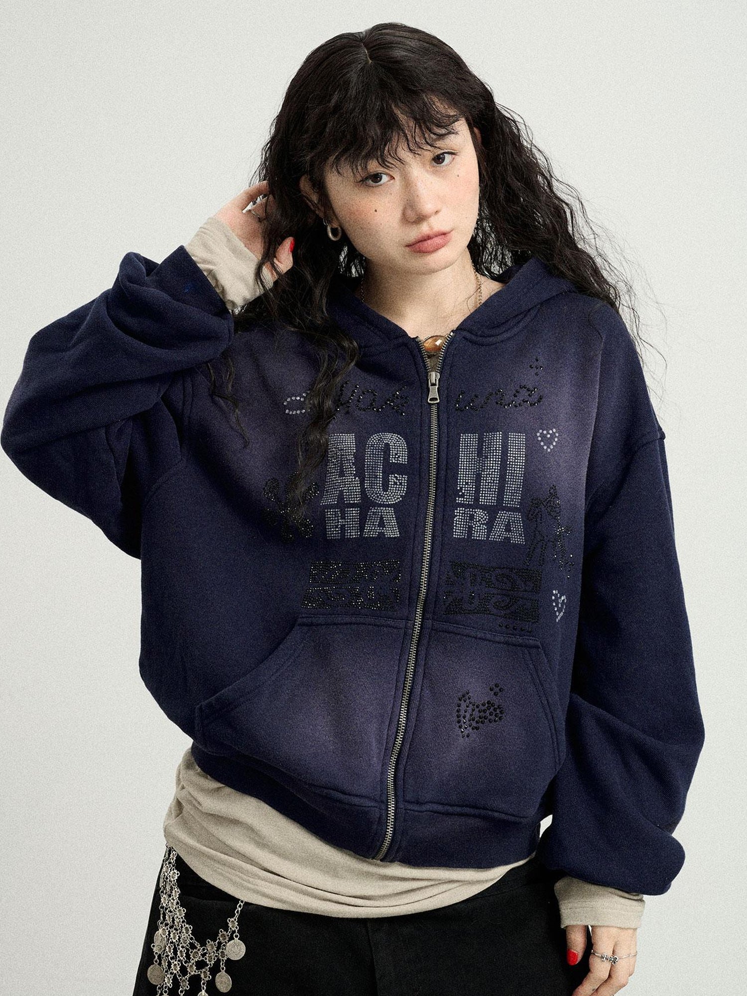 Achihara Hakuna Matata Sparkle Graphic Hoodie