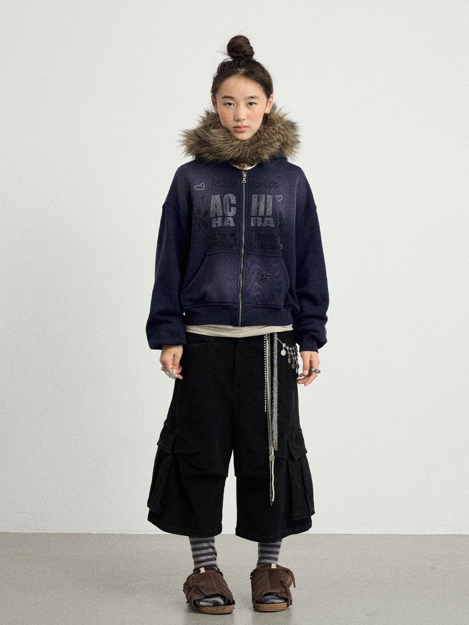 Achihara Hakuna Matata Sparkle Graphic Hoodie