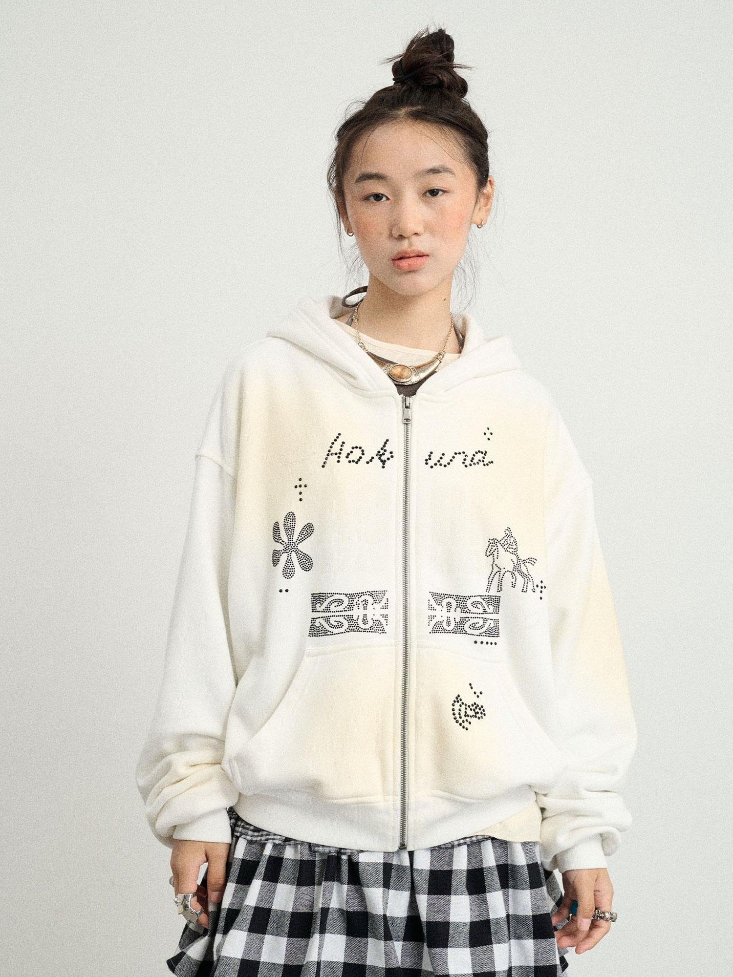 Achihara Hakuna Matata Sparkle Graphic Hoodie