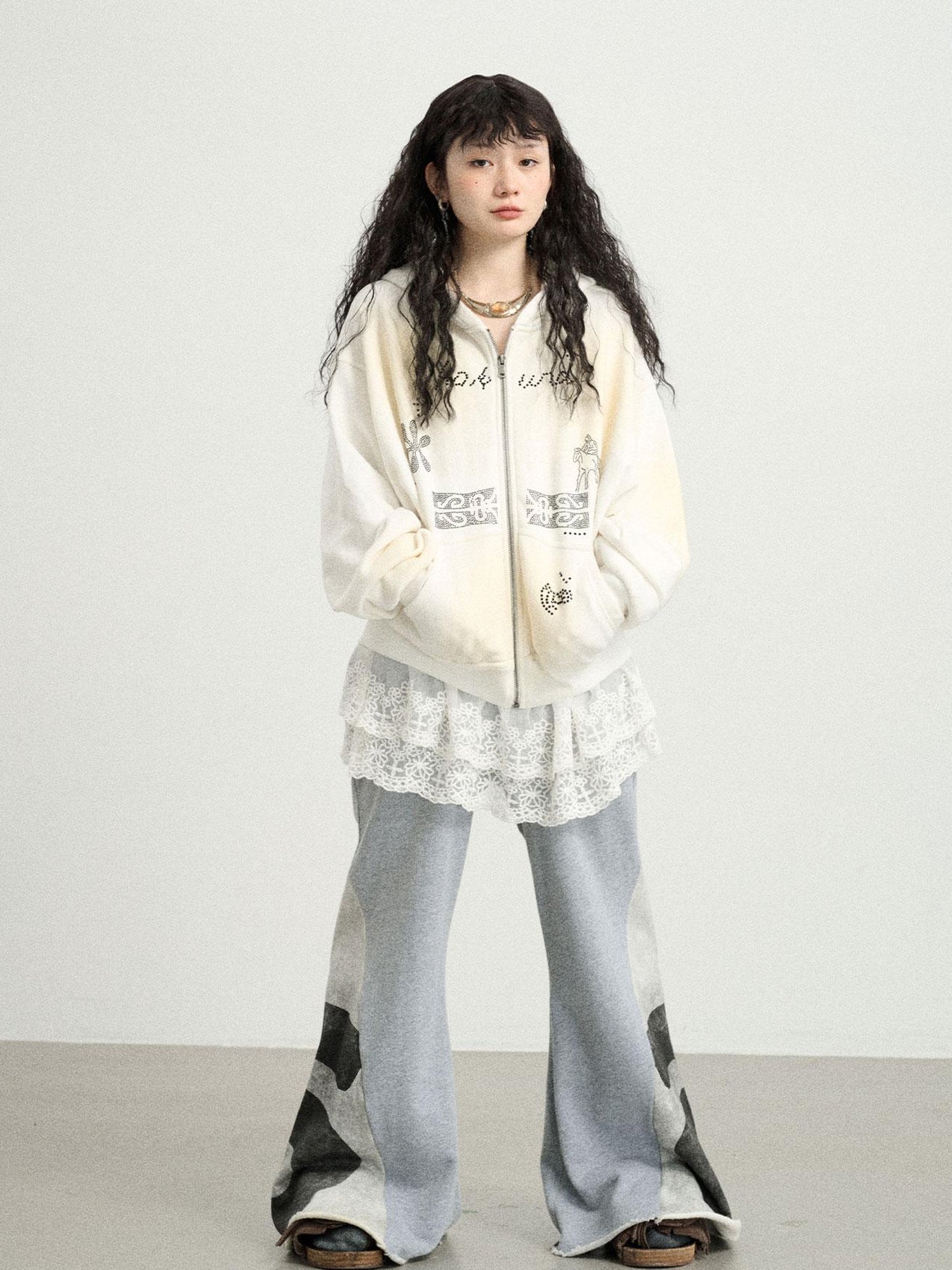 Achihara Hakuna Matata Sparkle Graphic Hoodie