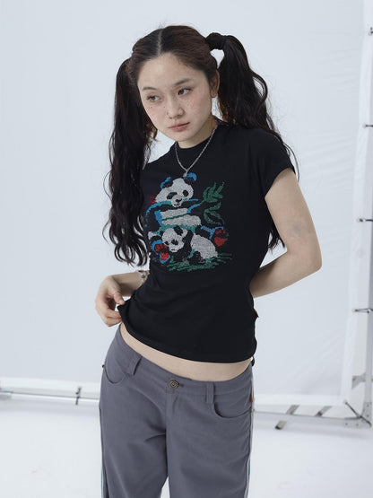 Achihara Happy Panda Embroidered Crop Tee V-neck T-shirt Long-Sleeve