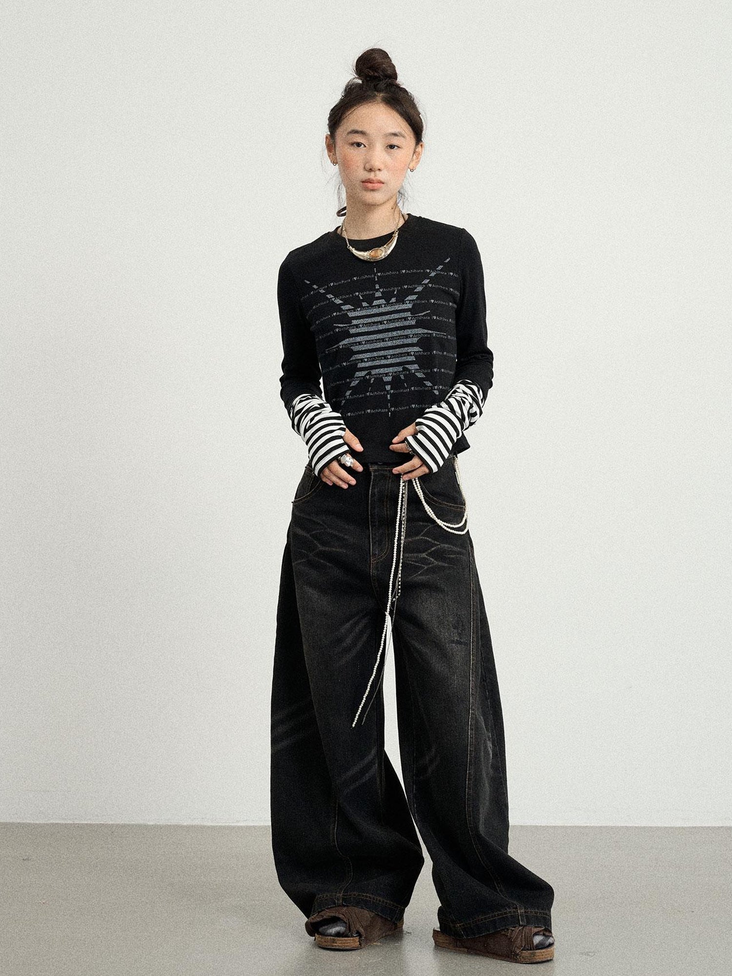 Achihara I Love Mercury Basic Tee