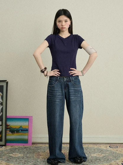 Jelly V-Neck Stretch Tee