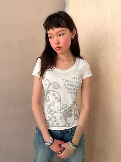 Achihara_Lace_Letter_Print_Round_Neck_Slim_Fit_Women&