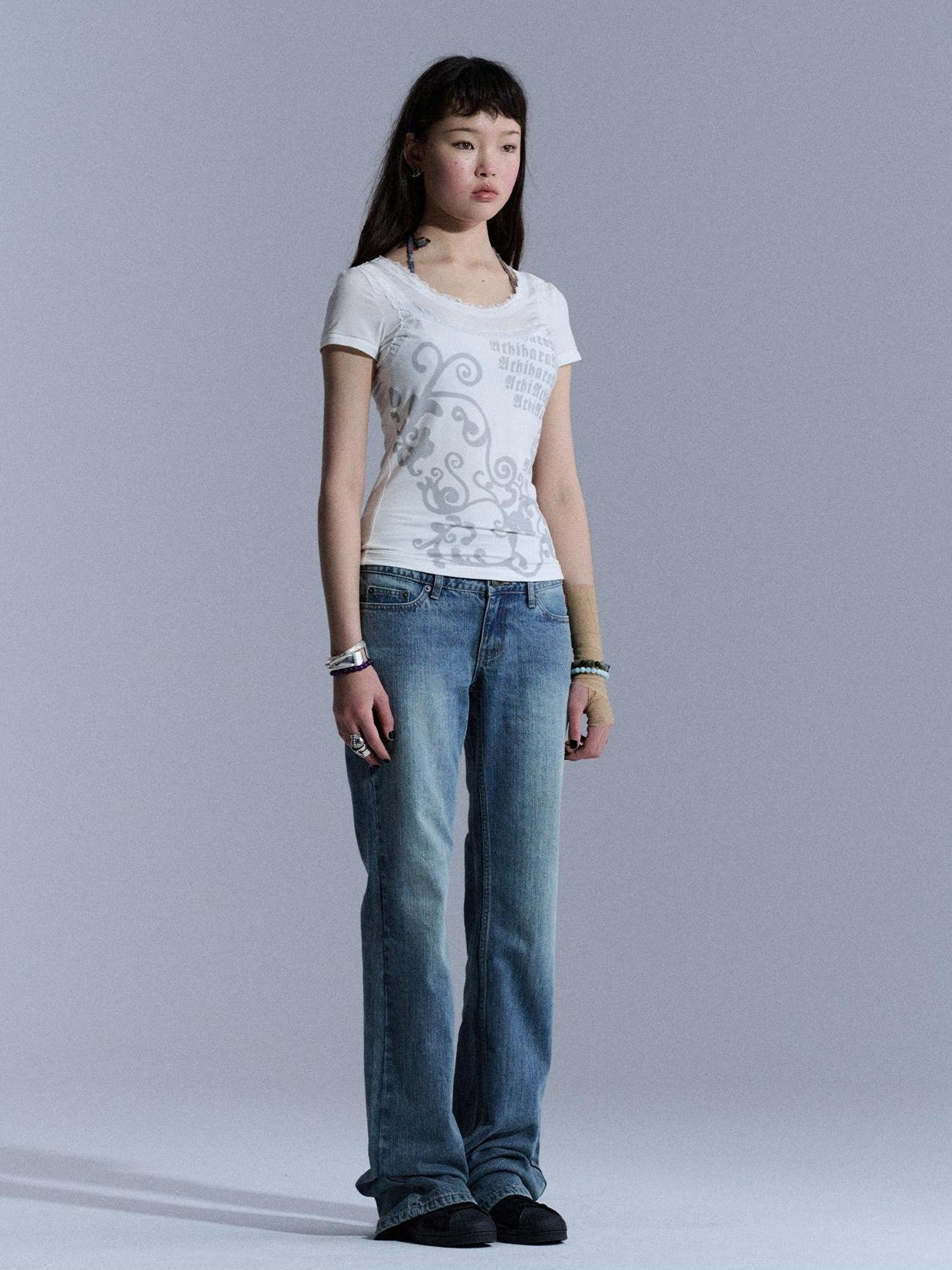 Achihara Lace Letter Print Round Neck Slim Fit Women&