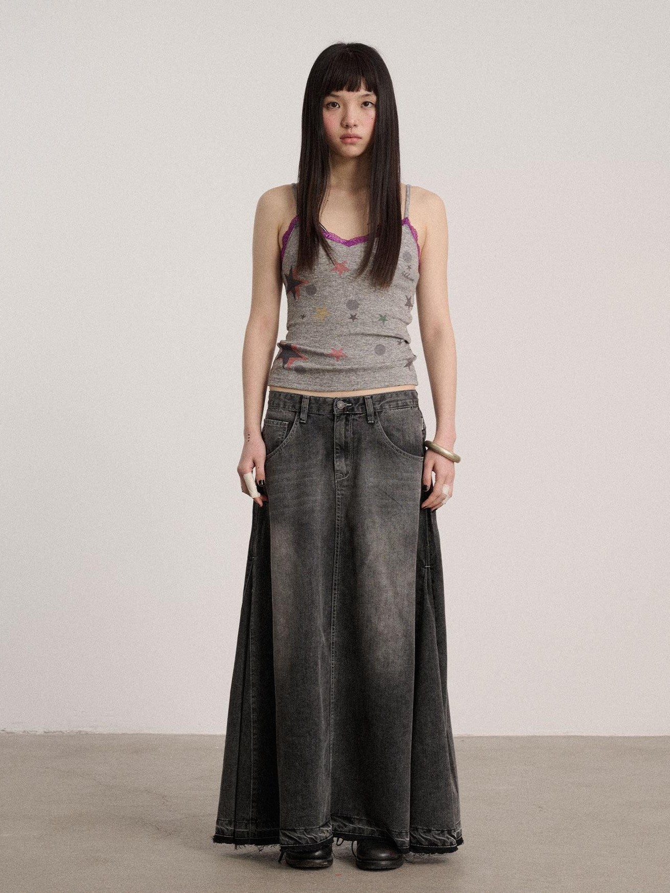 Achihara Lace V-neck Slim Fit Cropped Strappy Women Letter Print Polyester Tank Tops
