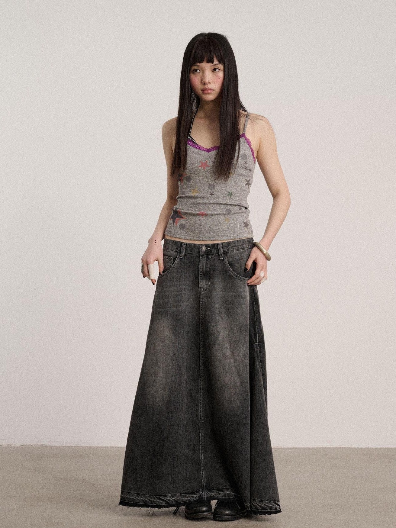 Achihara Lace V-neck Slim Fit Cropped Strappy Women Letter Print Polyester Tank Tops
