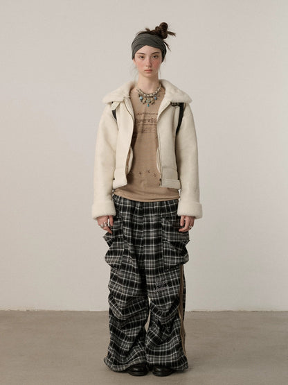 Achihara Lightweight Polyester Blend Fold Detail Short Straight Commuter Women Zip Jacket