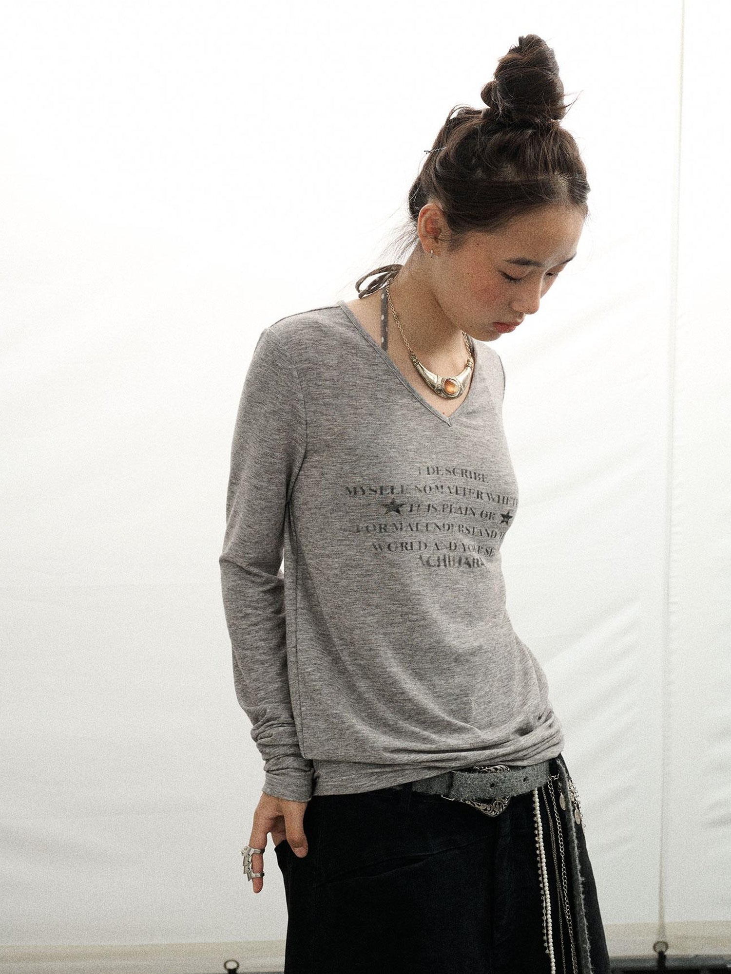 Achihara Long Sleeve T-Shirt With Inspirational Print Describe Yourself Beyond Rules