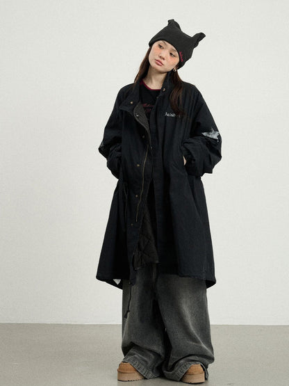 Achihara Love Eraser Trench Coat
V-neck
T-shirt
Long-Sleeve