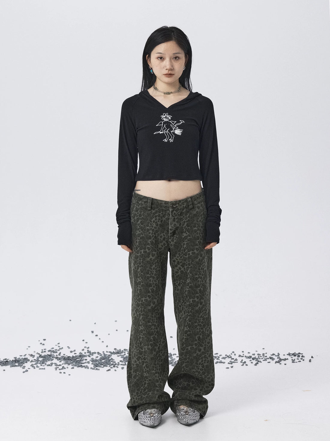 Achihara Magic Broom Print Hooded Long Sleeve Tee-1