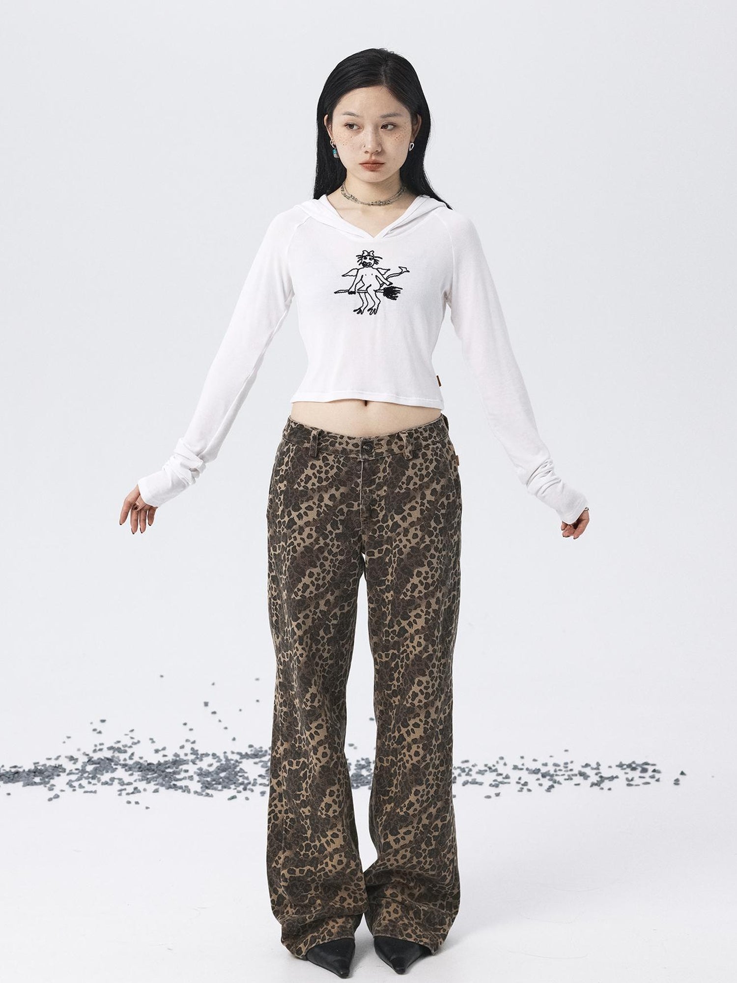 Achihara Magic Broom Print Hooded Long Sleeve Tee