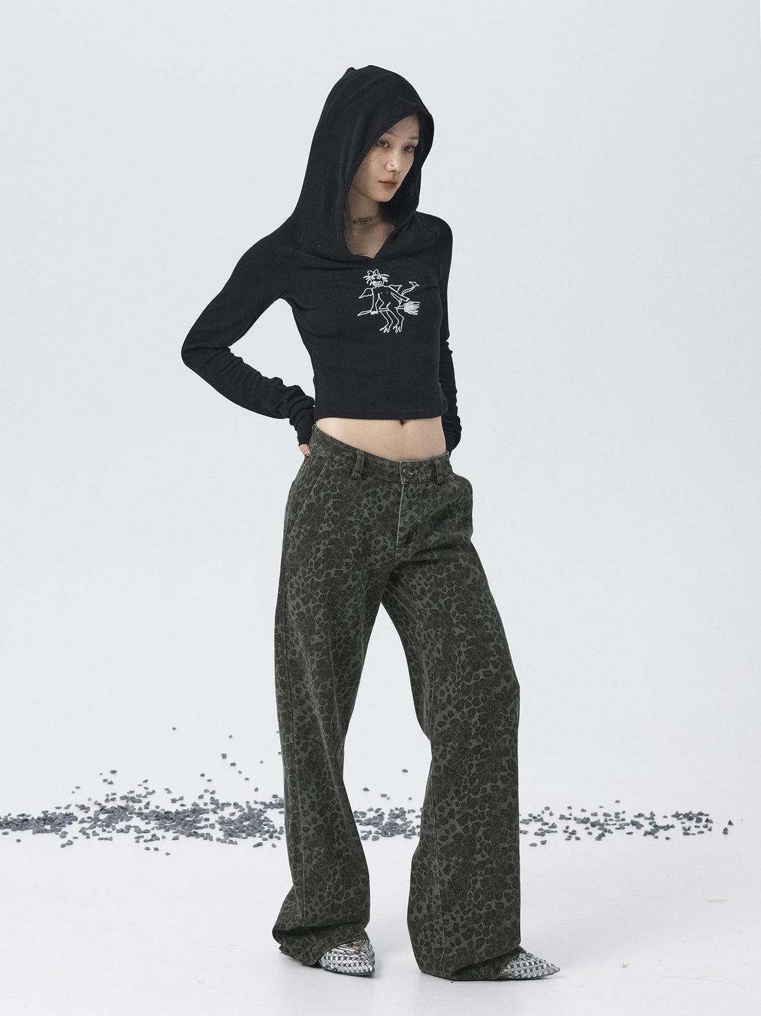 Achihara Magic Broom Print Hooded Long Sleeve Tee