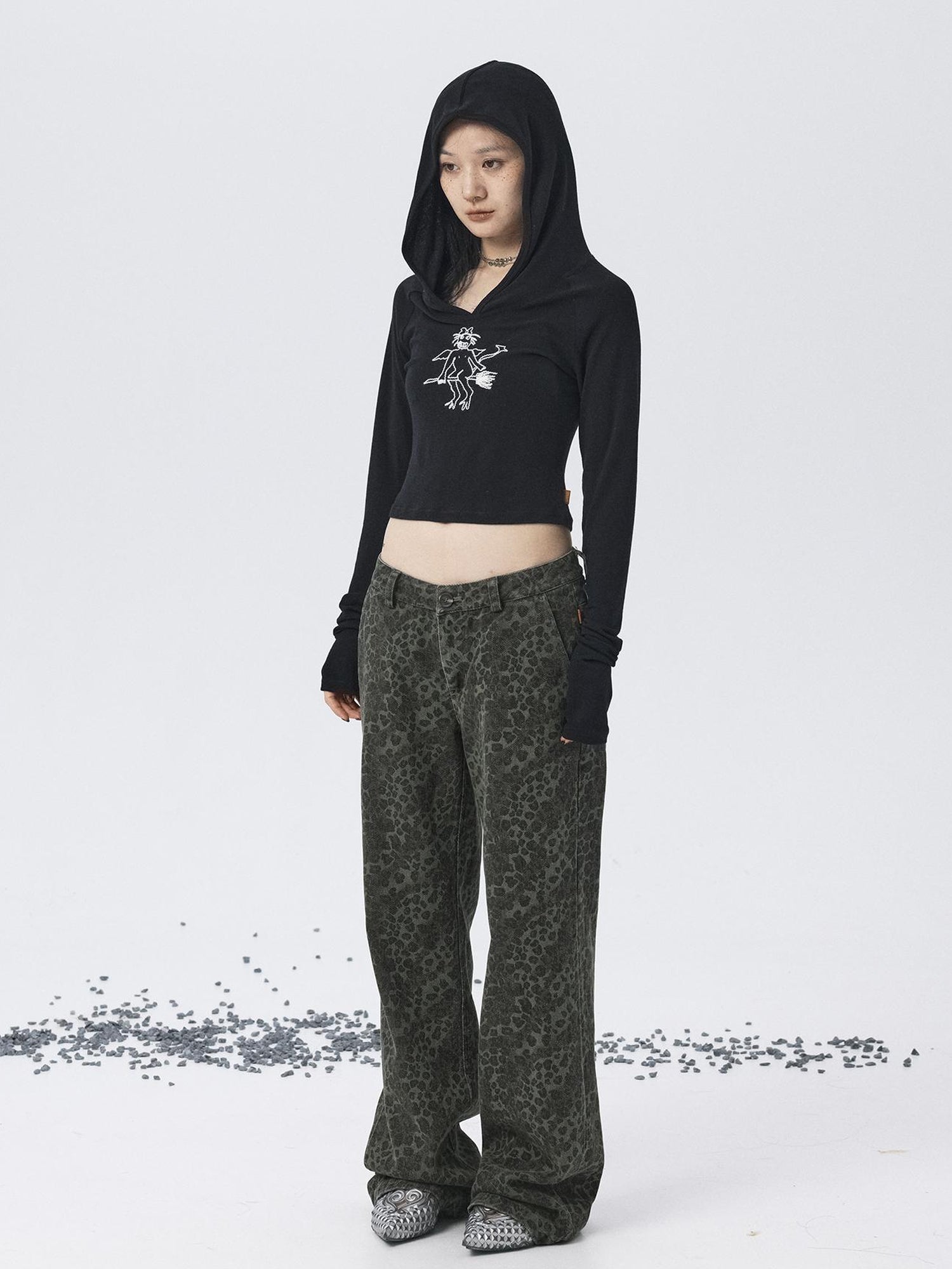 Achihara Magic Broom Print Hooded Long Sleeve Tee