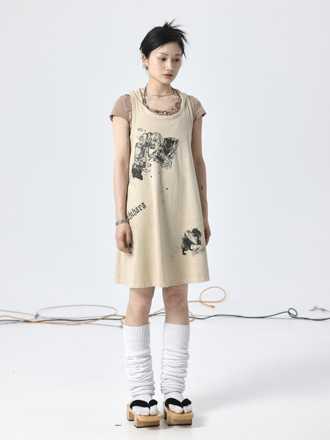 Achihara Oxidized Soap Flake A Line Hooded Sundress