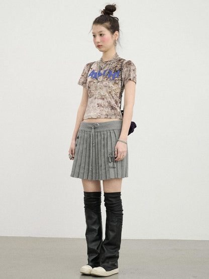 Pinecone Velvet Tee Retro Print Slim Fit Short Sleeve