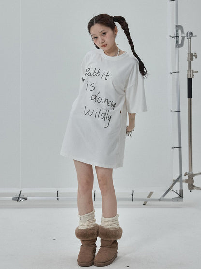 Achihara Rabbit Embroidered Cotton Tee with Bead Detail
