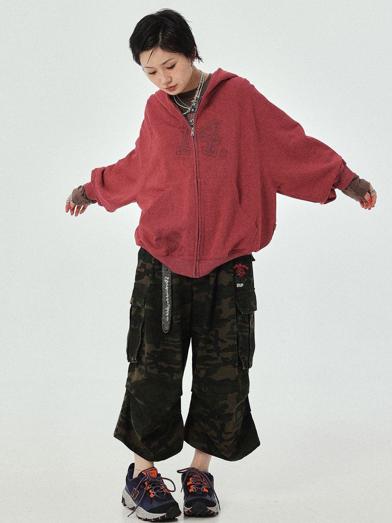 Achihara Renaissance Washed Hoodie V-Neck T-Shirt Long-Sleeve